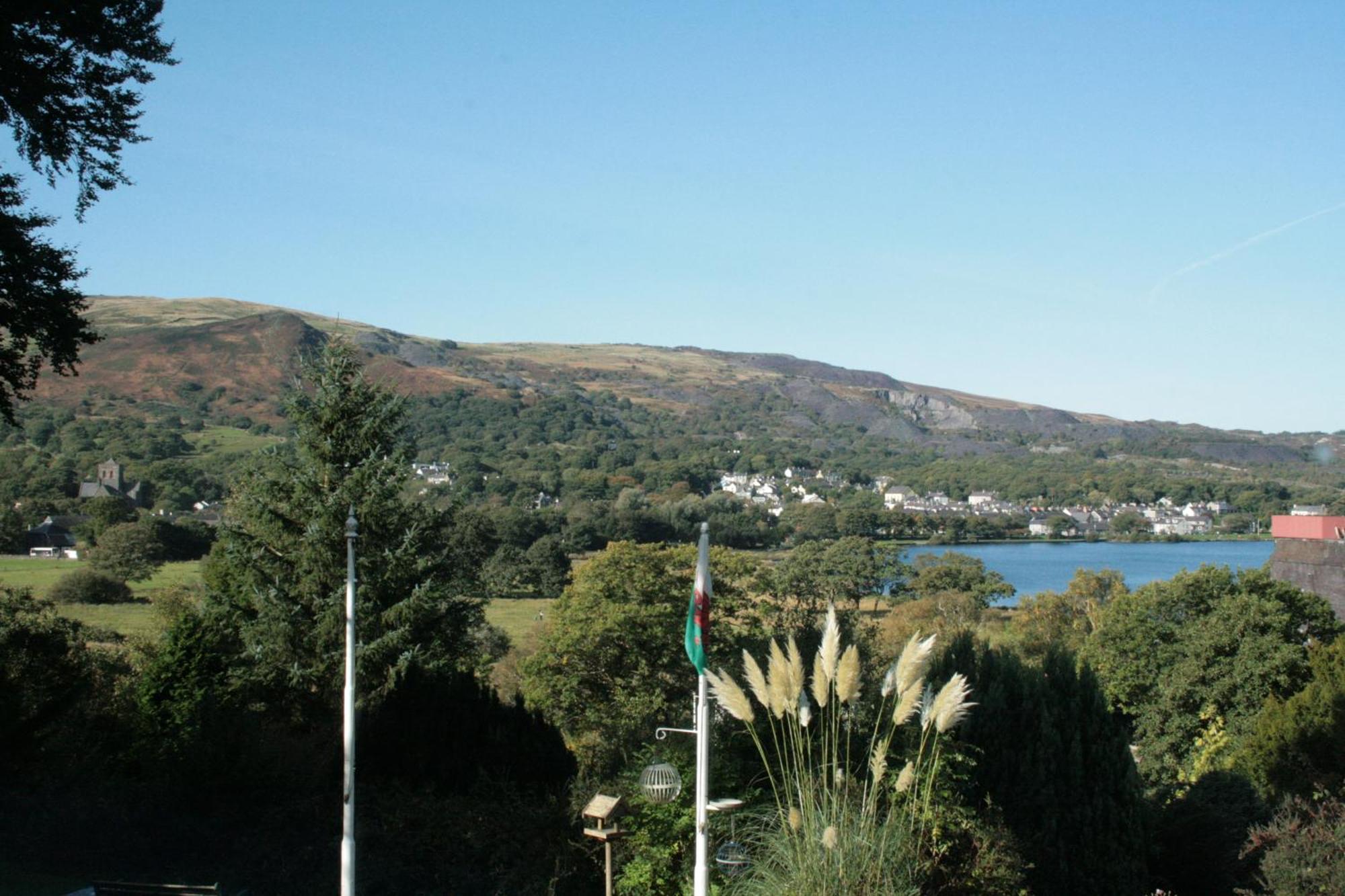 Padarn Apartment At Glanybala Holidays 兰贝里斯 外观 照片